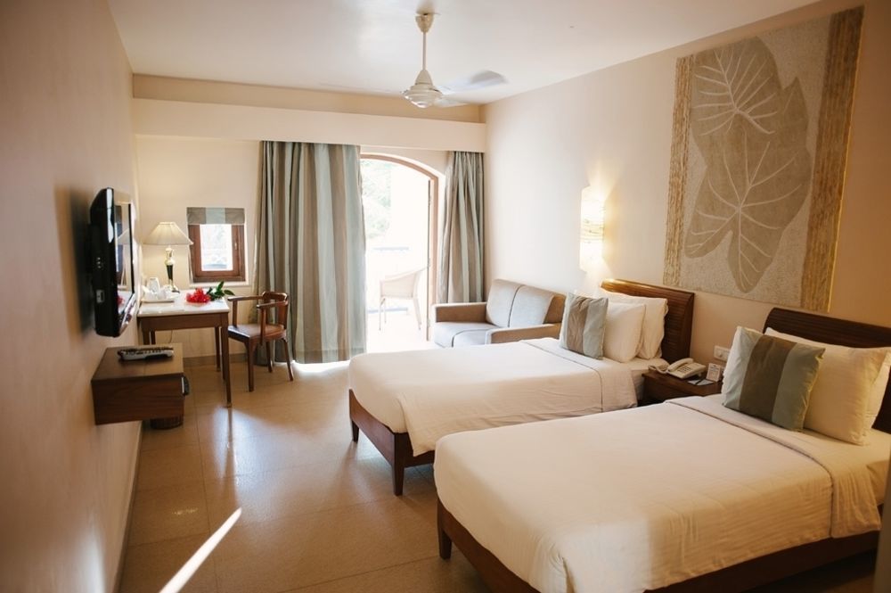 Prainha Resort By The Sea Taleigao Extérieur photo